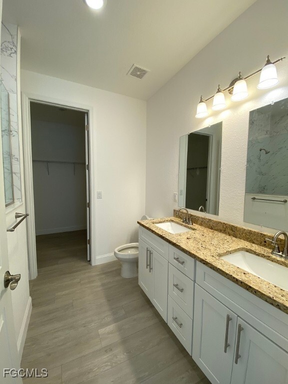 Building Photo - 3423 SW 6th Pl