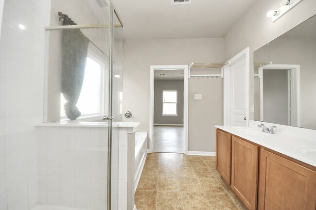 Building Photo - 7515 Morgan Ranch Tr