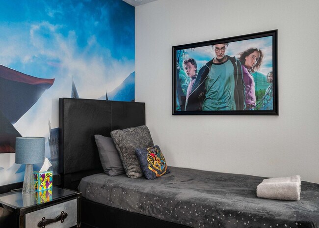 Building Photo - 8953 Amelia Downs Trail