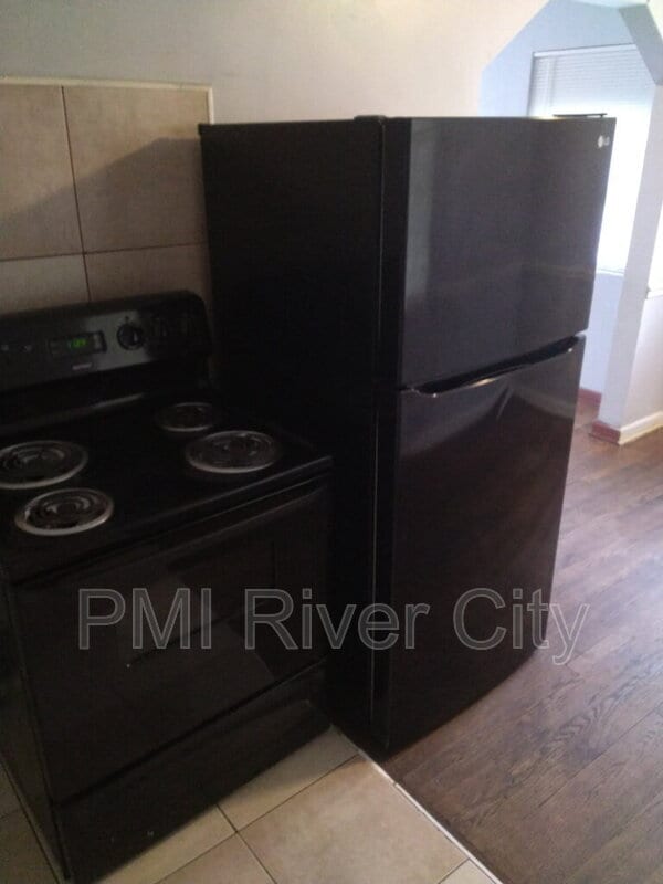 Building Photo - 5223 Polan Ln