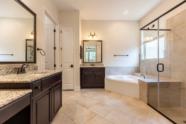 Building Photo - 5041 Country Nest