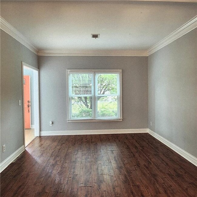 Building Photo - 969 Light House Way