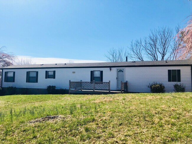 Building Photo - MOVE-IN READY! NO HUD OR SECTION 8