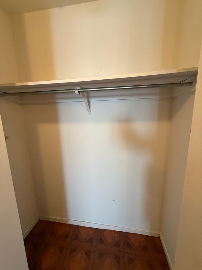 Building Photo - 1030 N State St