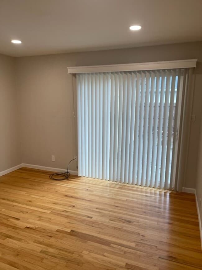 Building Photo - Cozy home in Starview Neighborhood
