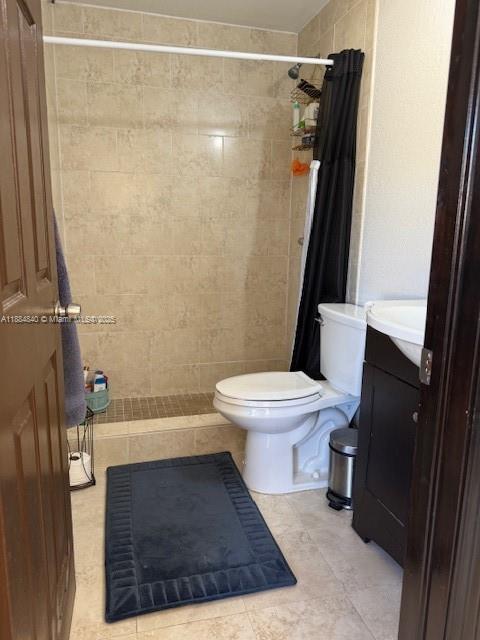 Building Photo - 6245 SW Kendale Lakes Cir