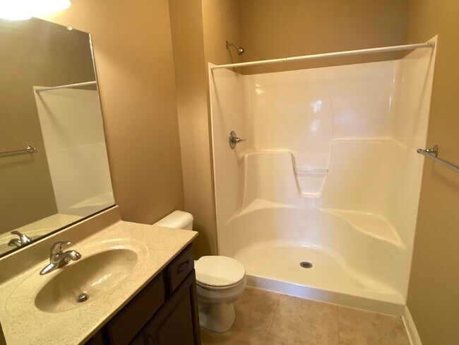 Building Photo - 2815 Northridge Pkwy