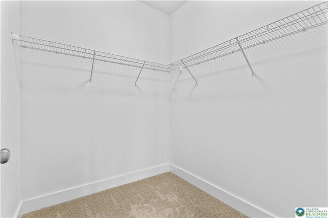 Building Photo - 1674 Best Pl