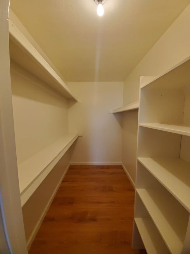 Building Photo - Ground level 2 bed/2 bath condo- Guadalupe & Country Club