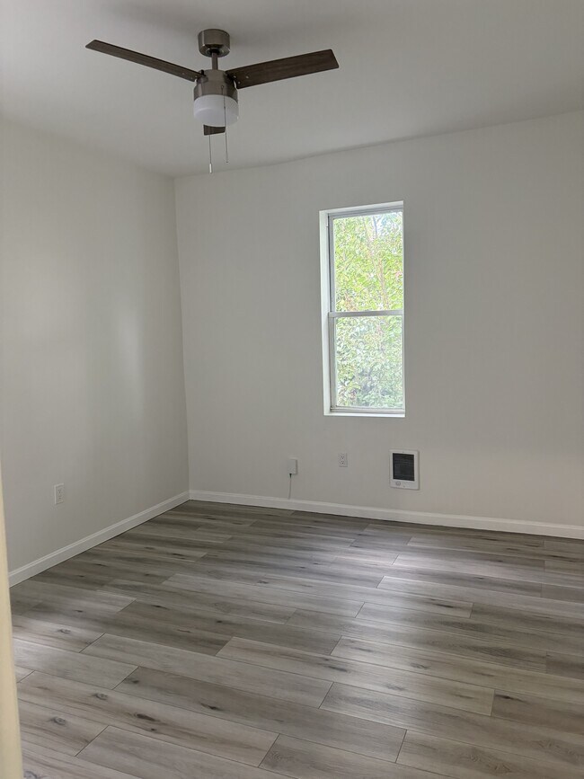 Building Photo - 3761 N 18th St