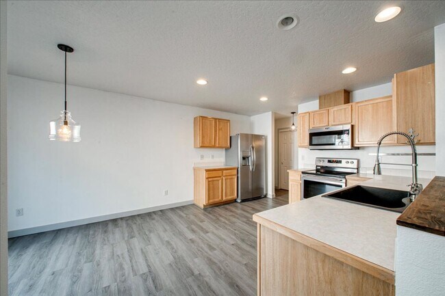 Building Photo - Low-Maintenance Comfort with Community Perks