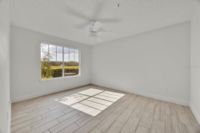 Building Photo - 2212 Grand Cayman Ct