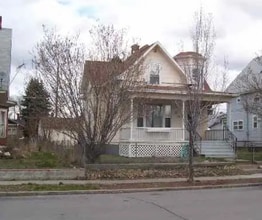 Building Photo - 943 E Ermina Ave