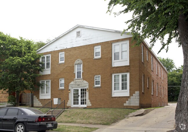 Primary Photo - Renwick