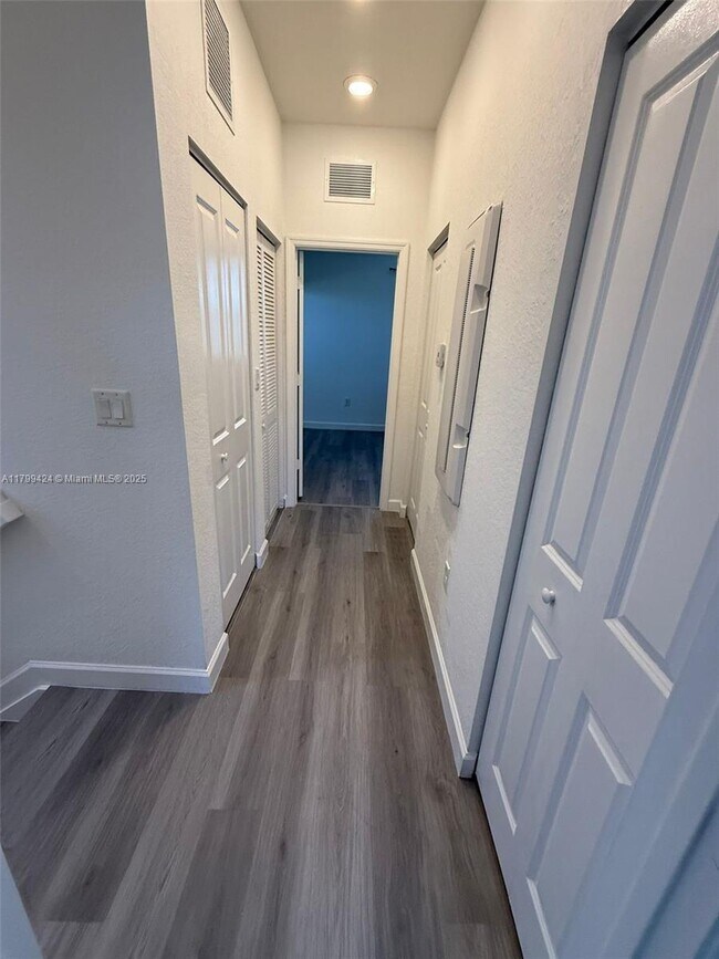Building Photo - 11339 SW 250th Terrace