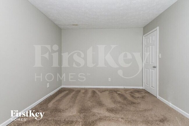 Building Photo - 6412 Perry Pines Ct