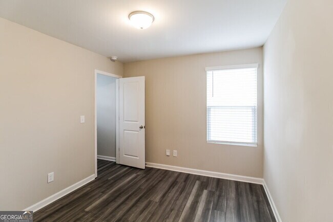 Building Photo - 1071 Feldman Chase