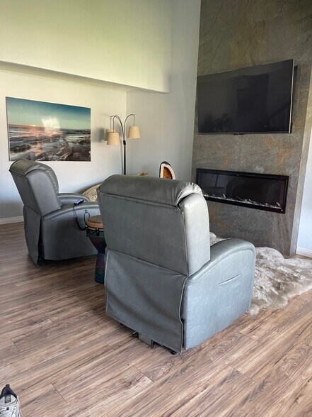 Building Photo - 9212 Pennywood Rd