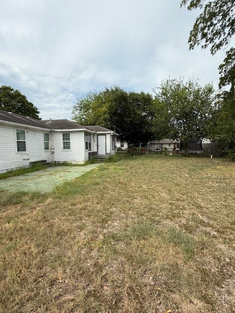 Building Photo - 4226 Christie St