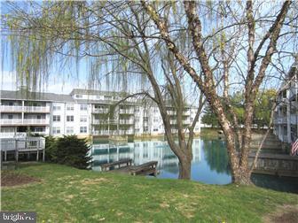 Building Photo - 1600 Waters Edge Dr