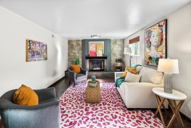 Building Photo - Spacious 5 Bedroom Home in Midlothian - $2,800/mo