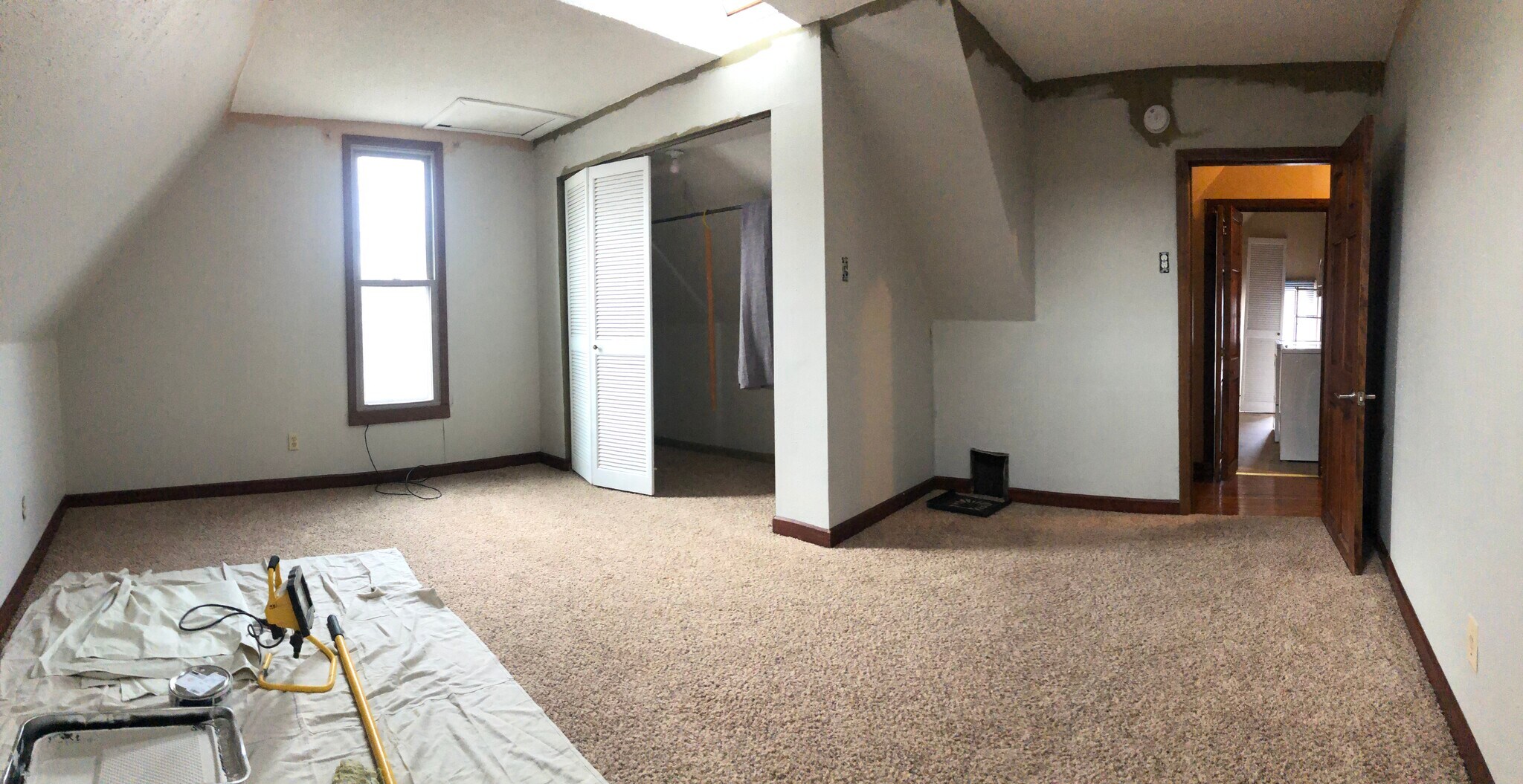 Master Bedroom - 615 W 2nd St
