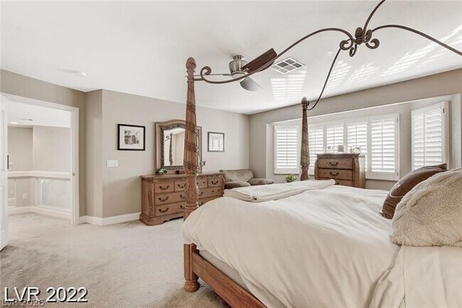 Building Photo - 7 Old Lake Cir