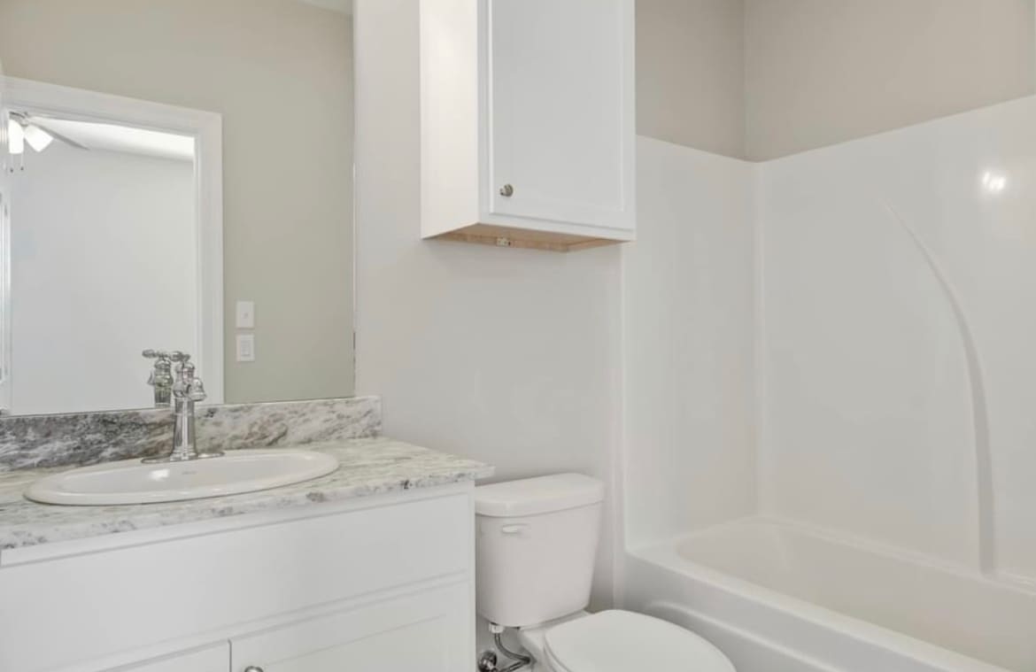 Building Photo - 139 Iberia St