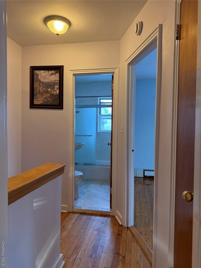 Building Photo - 110-51 64th Rd