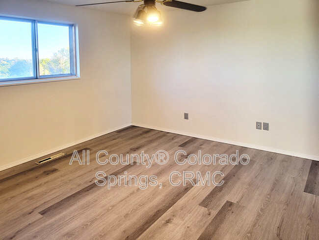 Building Photo - 1237 Chiricahua Dr