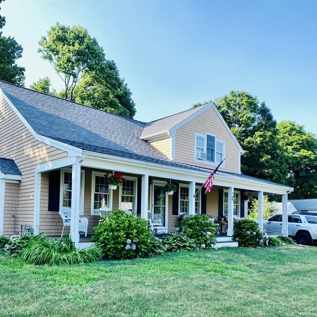 Primary Photo - 21 Richfield Rd