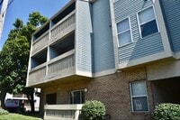 Building Photo - 813 W Springfield Ave