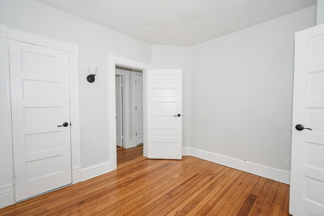 Building Photo - 22 Kelley St