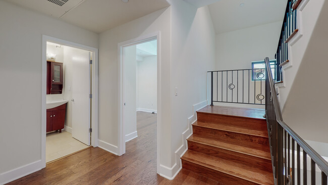 Bedroom Level hall & Bath #3 - 2121 Virginia Ave