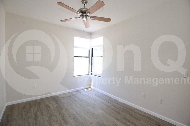 Building Photo - 6900 E Princess Dr