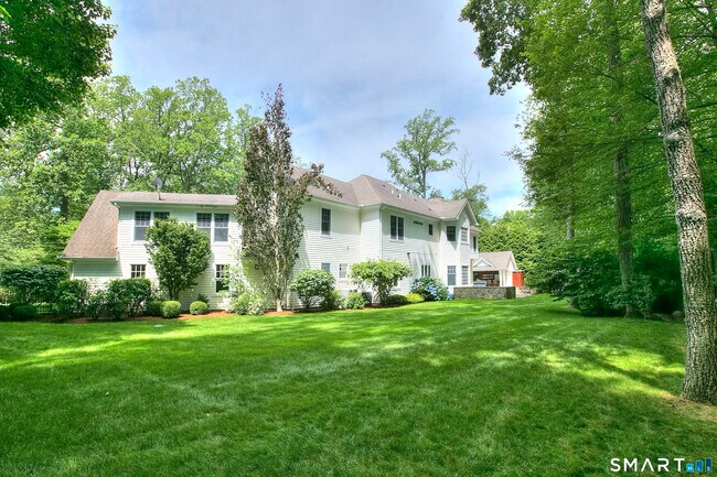 Building Photo - 46 Burr Farms Rd