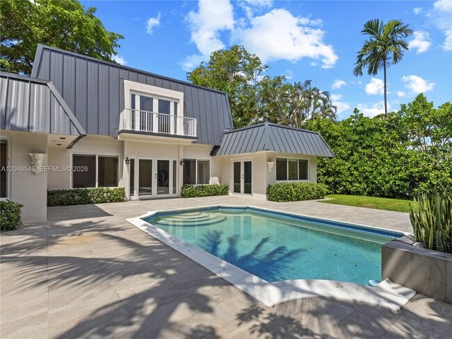 Building Photo - 651 S Mashta Dr