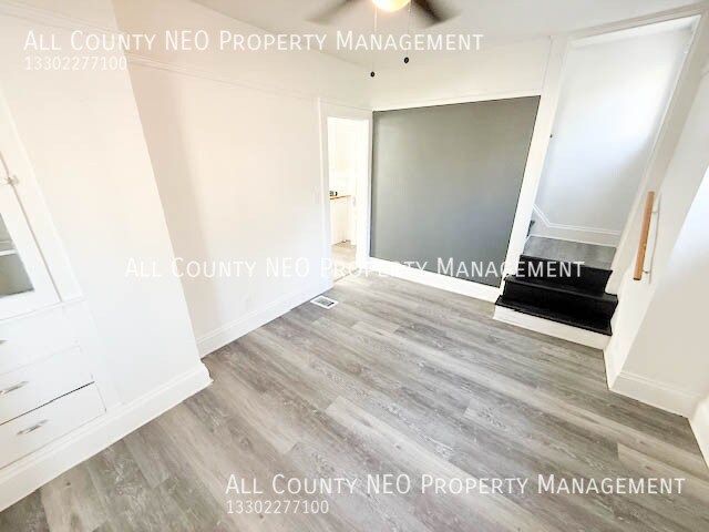 Building Photo - 4007 Behrwald Ave