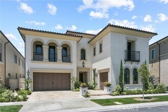 Building Photo - 72 Eider Run