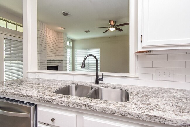 Building Photo - 3030 Great Lakes Ave