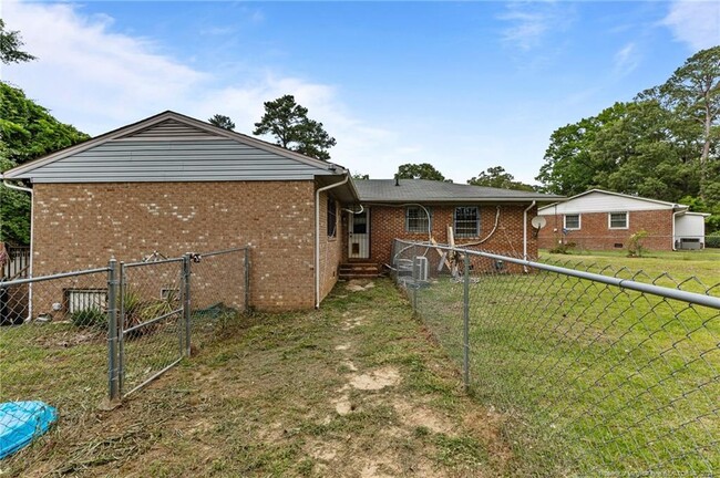Building Photo - 6513 Schaffer Pl