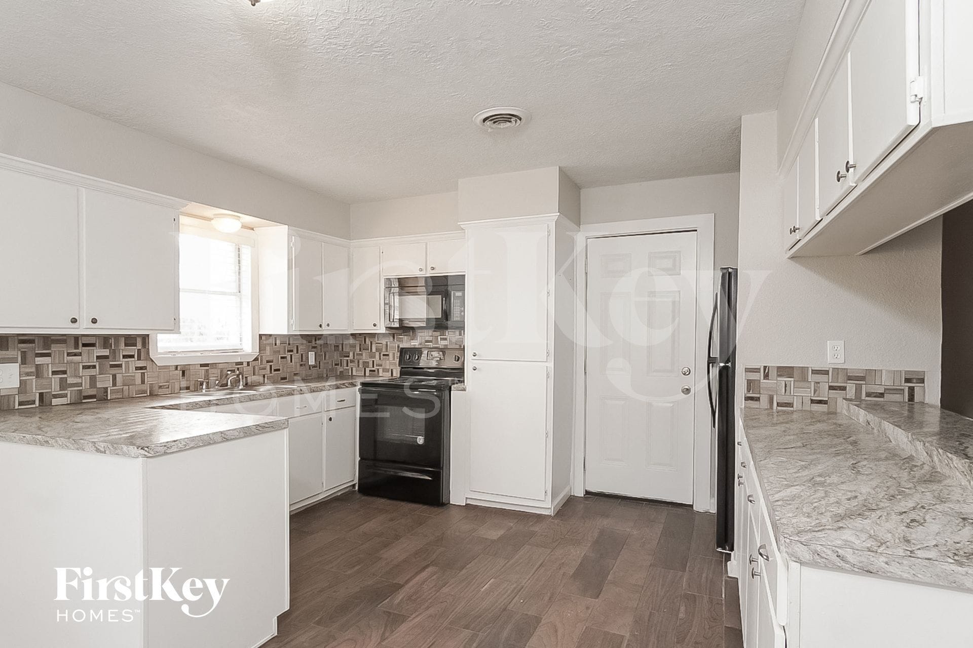 Building Photo - 2505 Texas Ave