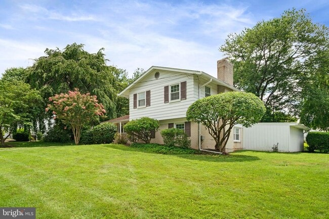 Primary Photo - 8341 Carnegie Dr