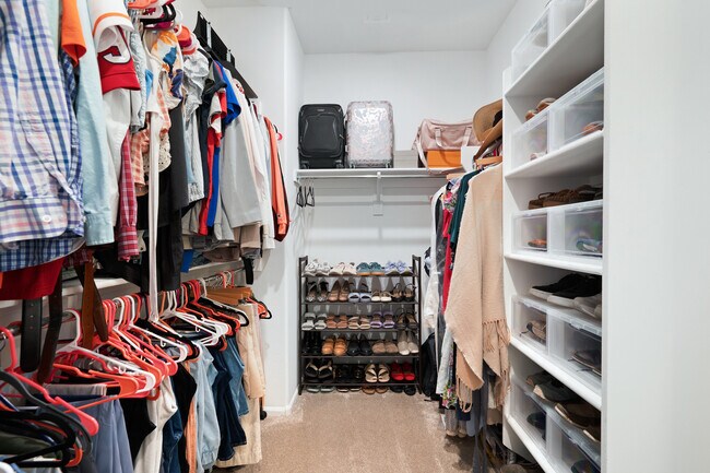 Building Photo - 9735 E Carr Peak Trl