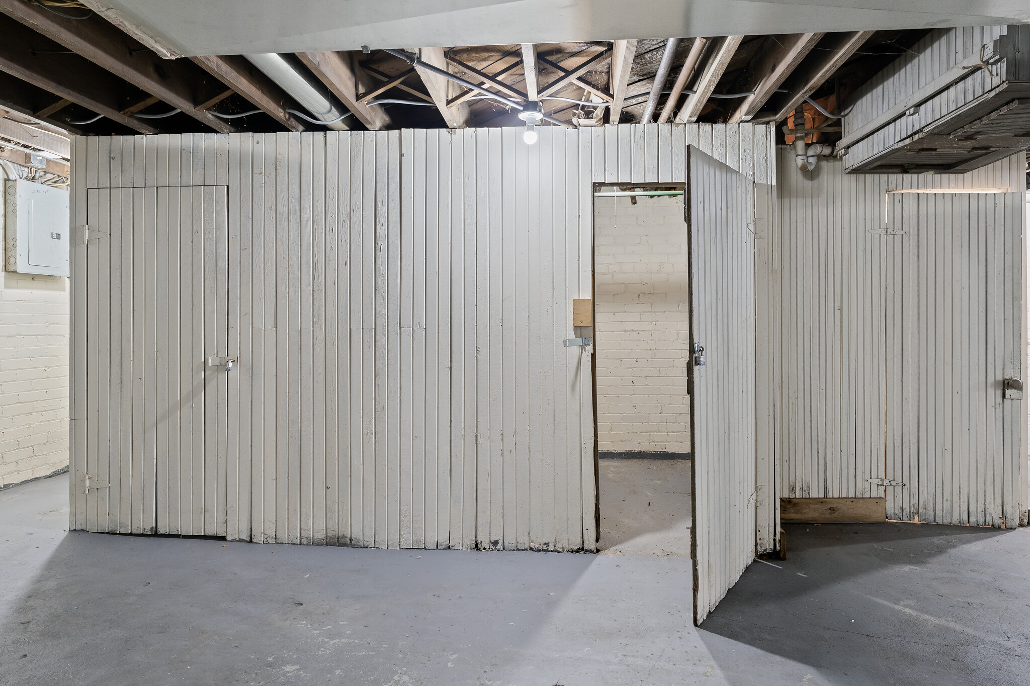 Building Photo - 17614 Roselawn St