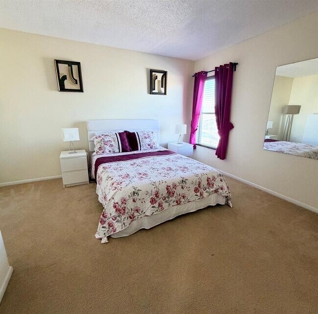 Building Photo - 106 Nazha Dr