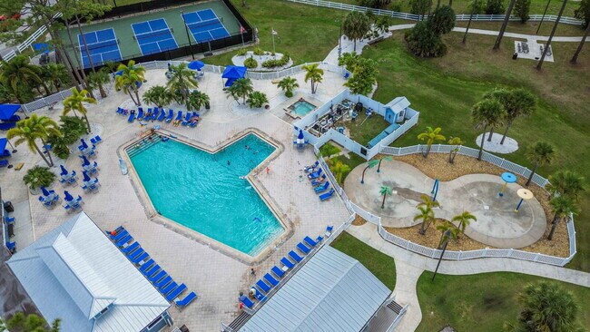 Building Photo - "Ramblers Rest Resort - 1 bed 1 bath home"