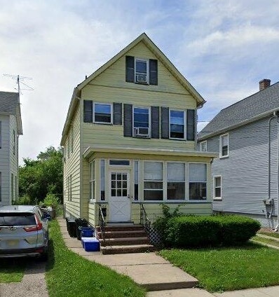 Primary Photo - 108 Clay St