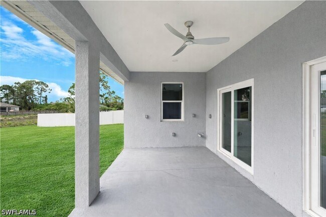 Building Photo - 1043 Albert Ave