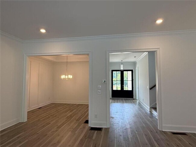 Building Photo - 780 Garden Reserve Ln